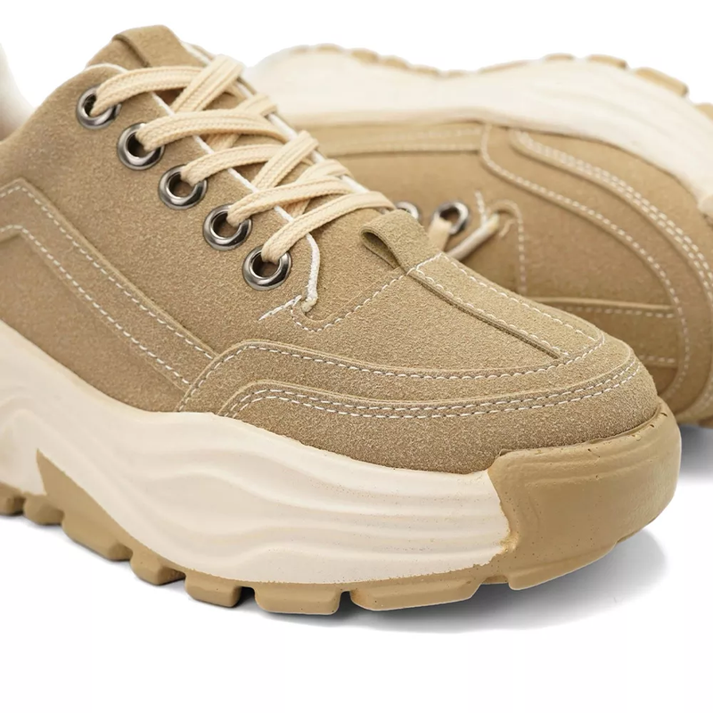 کفش راحتی زنانه مدل Stradivarius Sneakers - SKG80