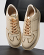 کفش اسپرت زنانه مدل Stradivarius Sneakers - SKB0122