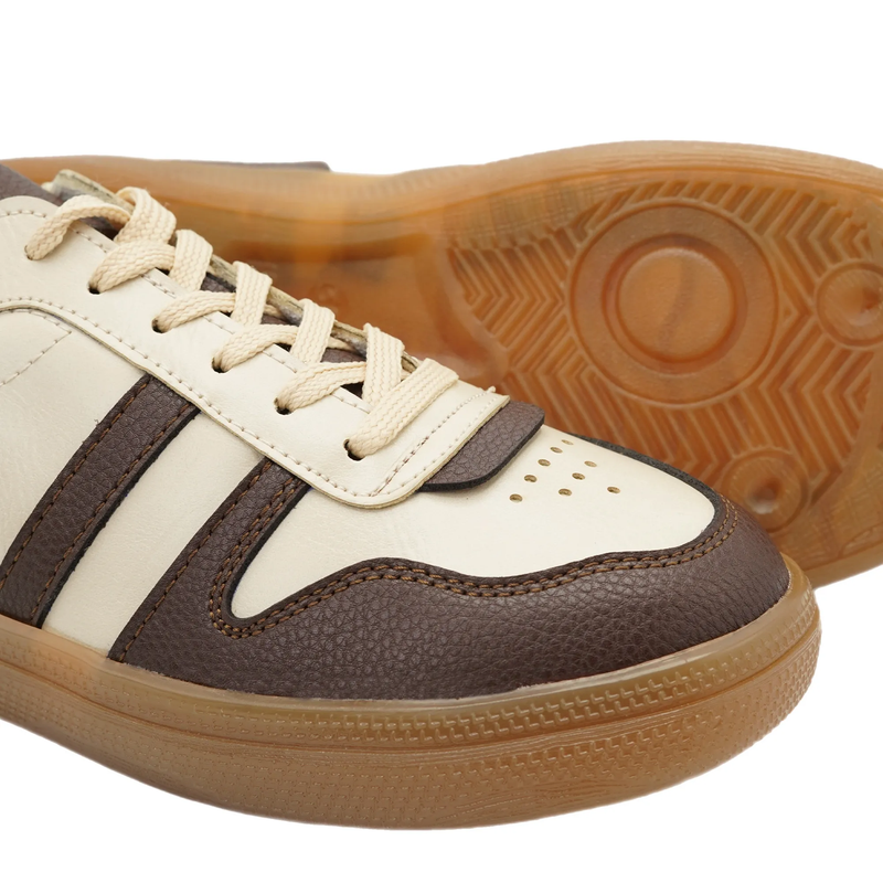 کفش اسپرت زنانه مدل Stradivarius Sneakers - SKBr2303