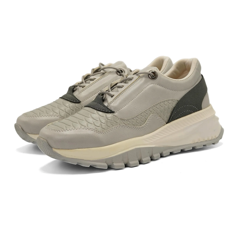 کفش اسپرت زنانه مدل Stradivarius Sneakers - SKG76