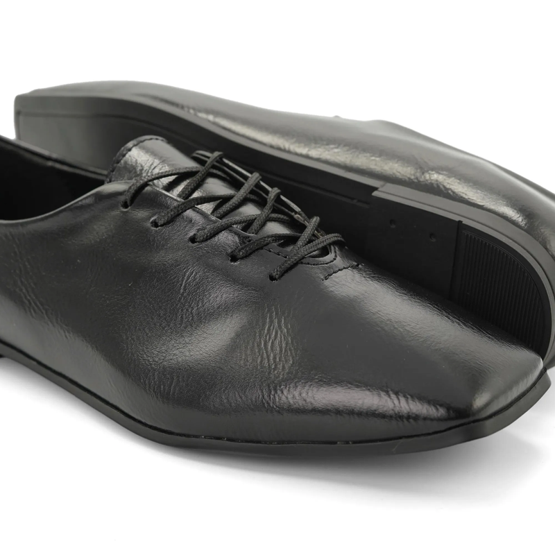 کفش کالج زنانه مدل Stradivarius Flat shoes - FSi2404