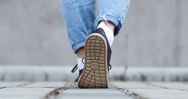Flexible shoe sole