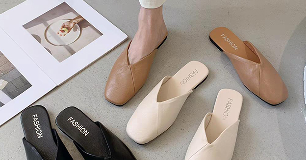 Closed-front-formal-slippers
