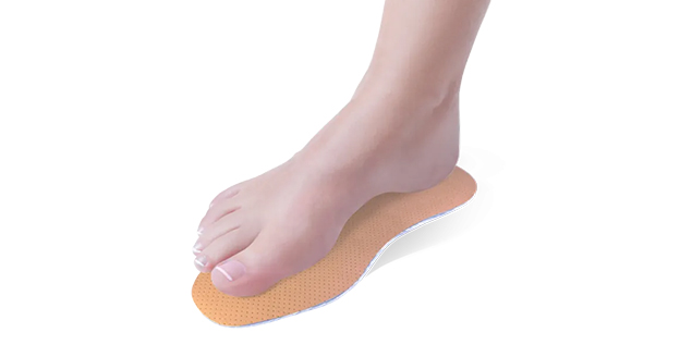 Closed-toe-arch-and-insole-design