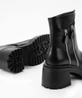 کفش نیم بوت زنانه مدل Stradivarius Ankle Boots - BTB04