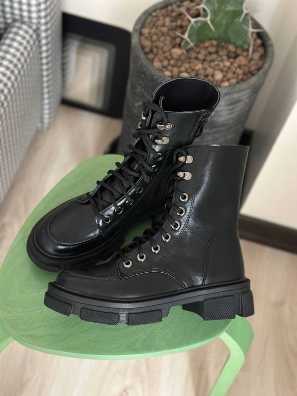 کفش نیم بوت زنانه مدل  Flat Ankle Boots - BT10