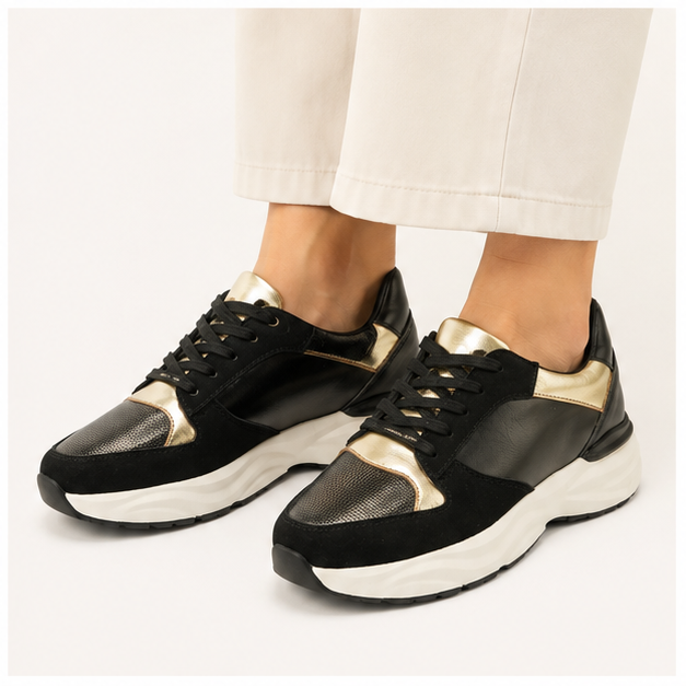 کفش راحتی زنانه مدل Stradivarius Sneakers - SKB85