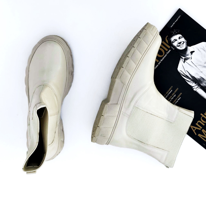 کفش نیم بوت زنانه مدل Flat Ankle Boots - BTCr46
