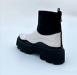 کفش نیم بوت زنانه مدل Stradivarius Flat Ankle Boots - BTB70