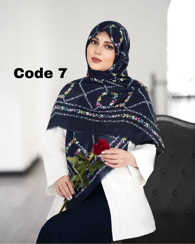 روسری نخ مودال  ،  روسری ، روسری سرمه ای ، روسری جدید ، روسری نخی ، روسری نخ پنبه ، روسری وارداتی ، روسری اورجینال ، روسری سبک ، روسری طرحدار ، روسری گلدار ، روسری بزرگ ، یگانه اسکارف 