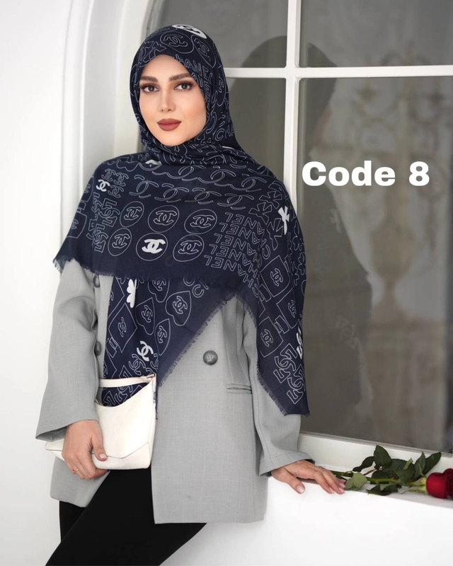 روسری نخ مودال  ،  روسری ، روسری سرمه ای ، روسری جدید ، روسری نخی ، روسری نخ پنبه ، روسری وارداتی ، روسری اورجینال ، روسری سبک ، روسری طرحدار ، روسری گلدار ، روسری بزرگ ، یگانه اسکارف 