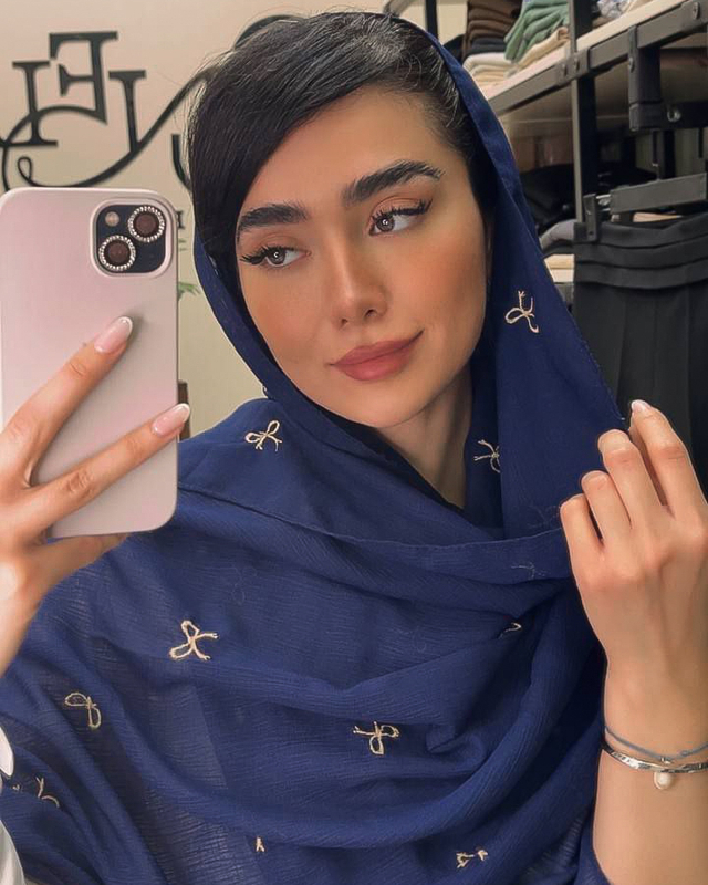شال درختی پاپیون ، شال گلدوزی پاپیون ، شال جدید پاپیونی ، شال خنک ، شال ترند ، شال پاپیون ، پاپیون ، شال ترند ، شال خفن  ، شال جدید ، شال ترند شیک ، یگانه اسکارف ، شال و روسری یگانه 