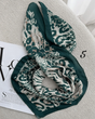 مینی اسکارف ، مینی اسکارف نخی ، مینی اسکارف سبز ، مینی اسکارف جدید ، مینی اسکارف ترند  ، شال و روسری خاص ، یگانه اسکارف 