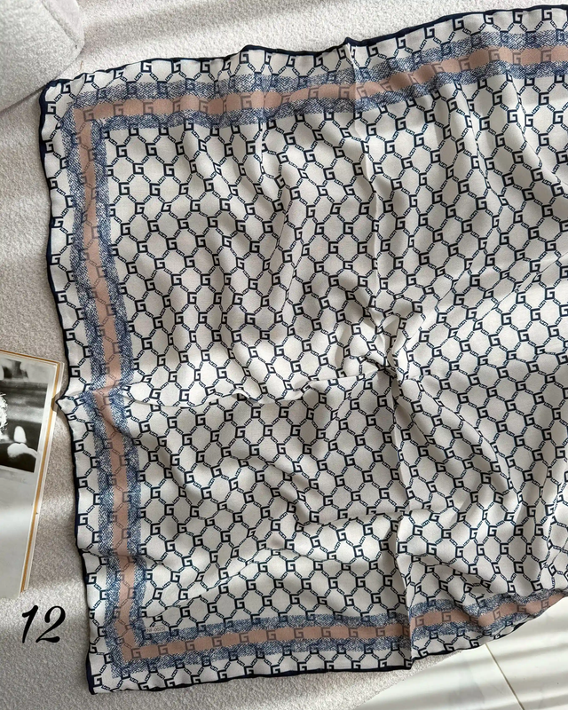 یگانه اسکارف ، مینی اسکارف سرمه ای ، مینی اسکارف دخترانه 