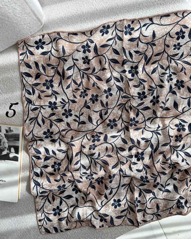 یگانه اسکارف ، مینی اسکارف سرمه ای ، مینی اسکارف دخترانه 