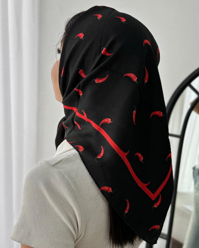 مینی اسکارف گیلاس ، مینی اسکارف فلفل ، مینی اسکارف دخترانه ، مینی اسکارف ترند 