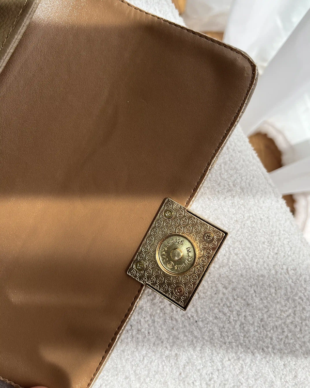 کیف فندی 5885