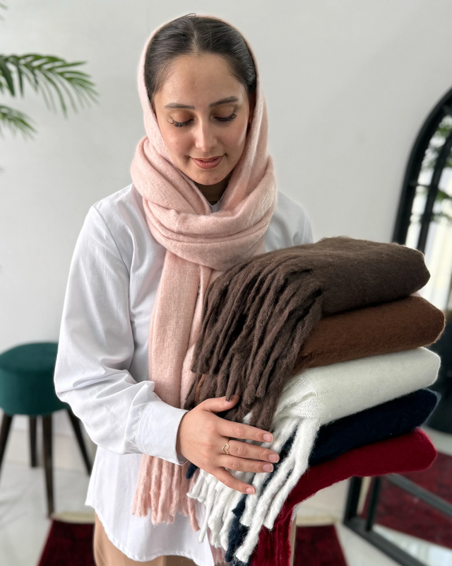 استایل شال بیگ اسکارف ساده 
